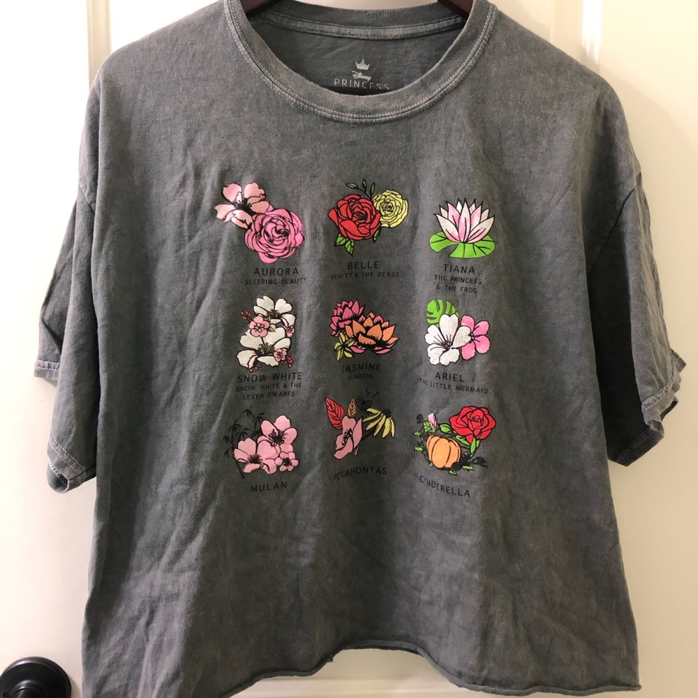 🌸 [disney] Princess Floral Short Sleeve Tee